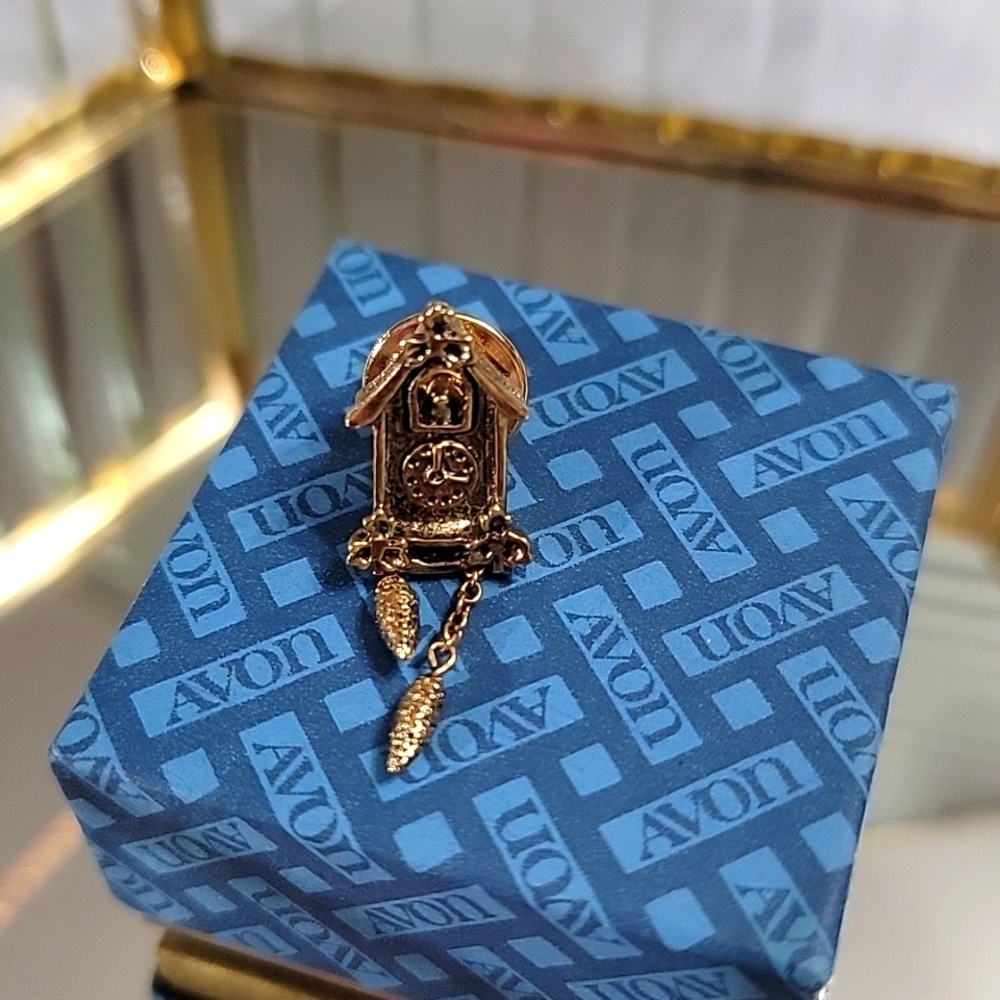 Avon Cute Cuckoo Clock Vintage Lapel Tack Pin